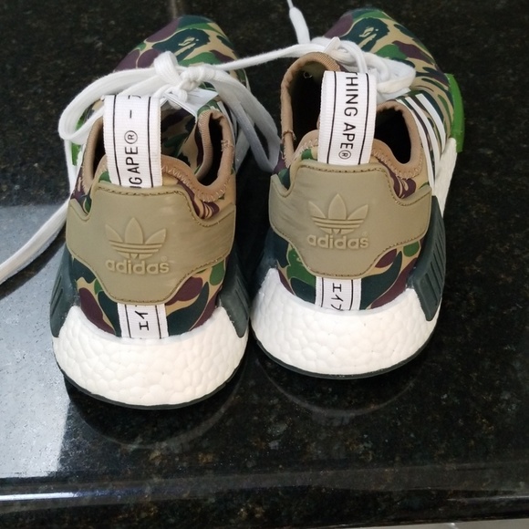 Shoes - Picture 3 of 4